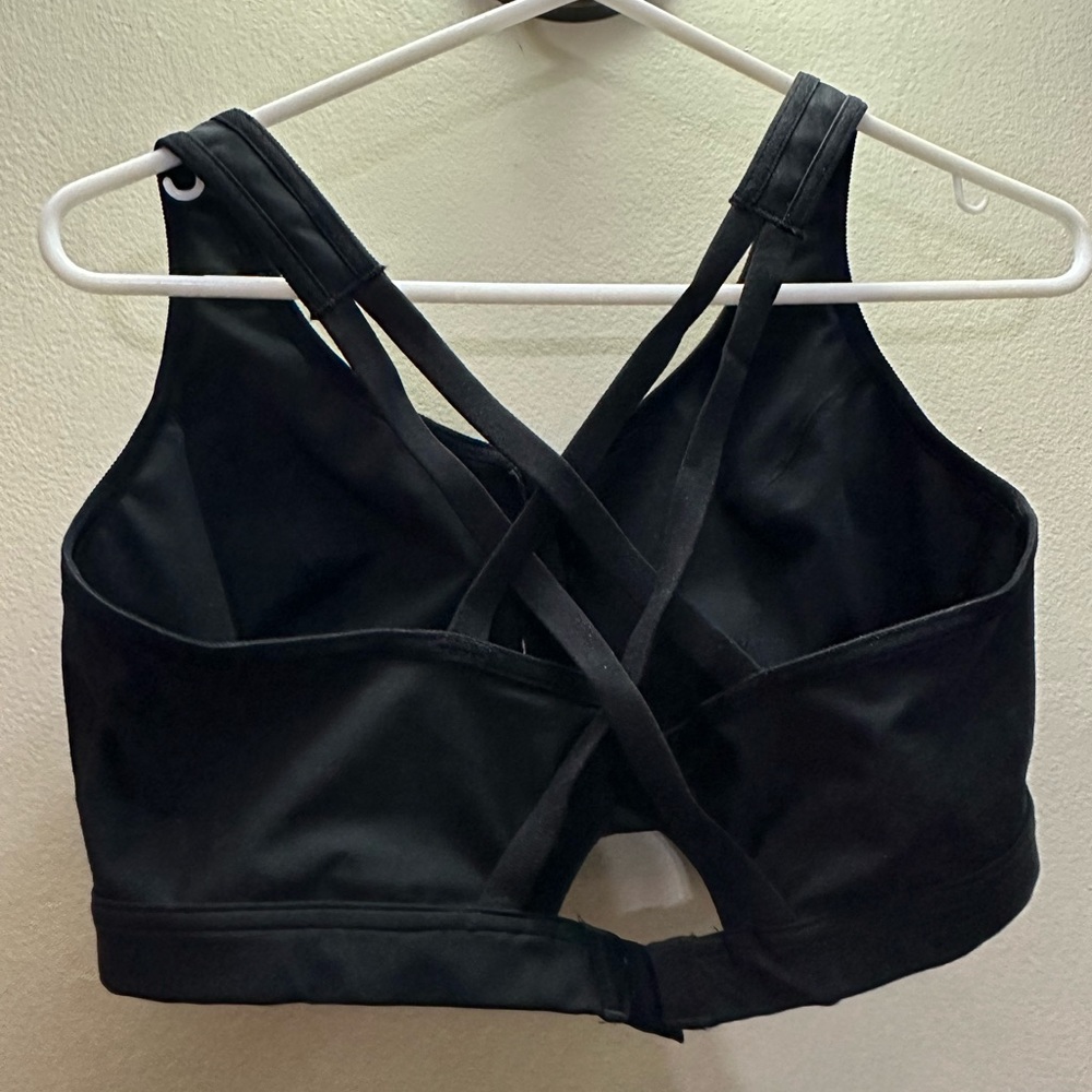 New no tag glamorize sports bra